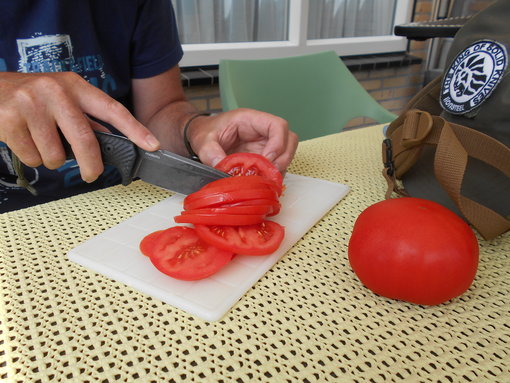 Weer een tomaat aan de beurt