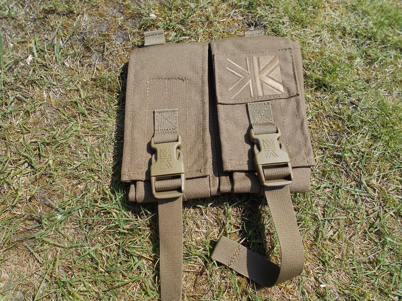 Double ammo Pouch Double ammo Pouch